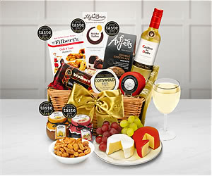 Downton Hamper With White Wine